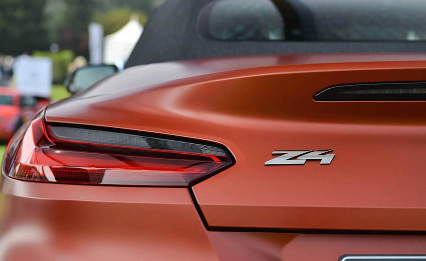 can-canh-BMW-Z4-M40i-First-Edition-2019