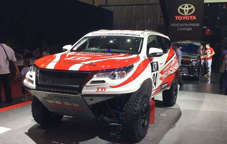 Chi tiết bản độ Toyota Fortuner TTI với bodykit hoàn toàn mới