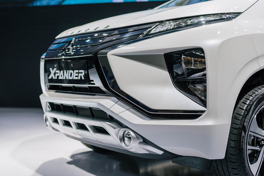 Phân khúc MPV 7 chỗ, chọn Mitsubishi Xpander hay KIA Rondo?