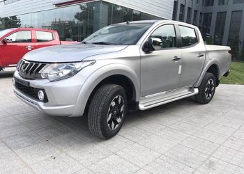 xe-ban-tai-Mitsubishi-Triton-2018