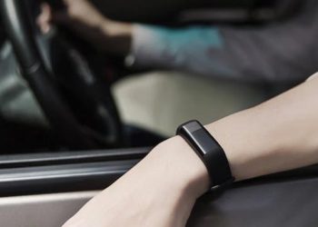 Huami-Amazfit-Health-Band-1S