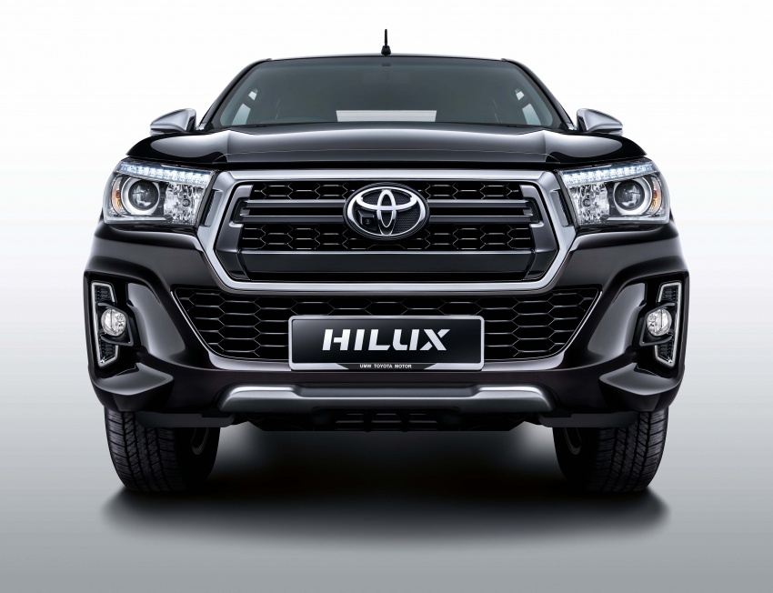 Toyota Hilux-Innova-Fortuner-2019-nang-cap-nhe 