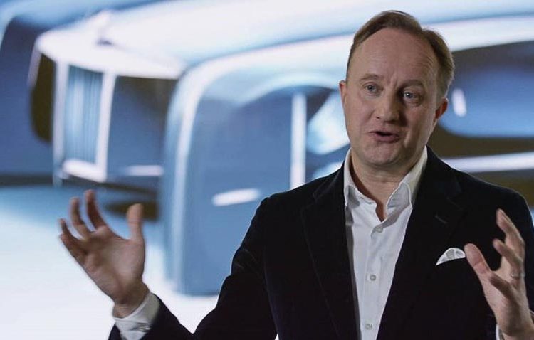 Giles-Taylor-dau-quan-cho-tap-doan-FAW-Trung-Quoc