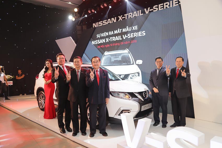 Nissan X-Trail V-Series giá 991 triệu đồng