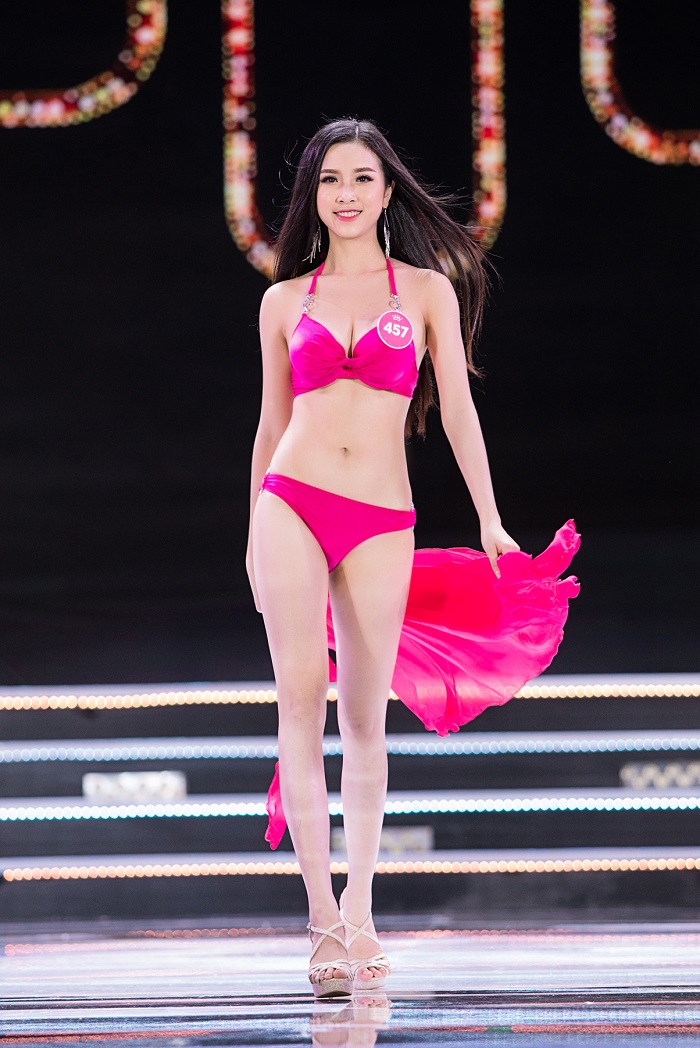 Ngắm nhìn lại Top 25 Hoa hậu Việt Nam 2018 nóng bỏng với phần trình diễn bikini nóng bỏng