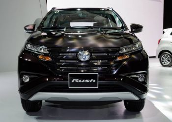 Toyota Rush 2018 chào sân đối thủ Mitsubishi Xpander với giá 668 triệu đồng