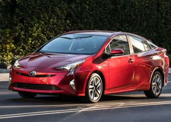Toyota triệu hồi gần 200.000 xe Prius có nguy cơ cháy nổ tại Mỹ
