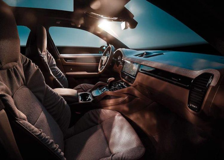 ban-do-Porsche-Cayenne-cua-TechArt