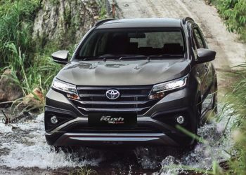 danh-gia-nhanh-Toyota-Rush-the-gioi