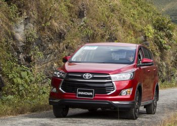 Bất chấp tháng Ngâu, Toyota Innova vẫn giữ ngôi đầu bảng phân khúc xe đa dụng
