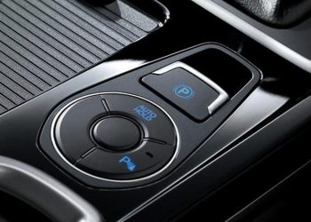 phanh-tay-truyen-thong-sap-bi-khai-tu