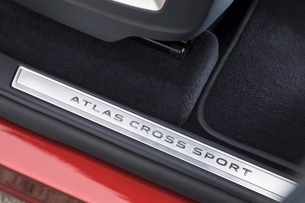 Ấn tượng với bộ đôi SUV Coupe Volkswagen Atlas Cross Sport và bán tải VW Atlas Tanoak