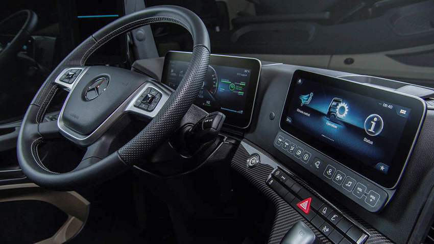 Mercedes-Benz trình làng xe đầu kéo Actros 2019, trang bị gương chiếu hậu camera, khả năng tự lái