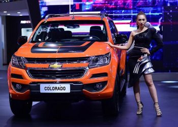 Chevrolet-Colorado-Storm-ban-gioi-han-VMS-2018