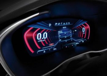 Genesis-G70-bang-dong-ho-cong-nghe-hien-thi-3D