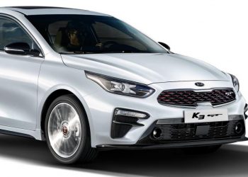 Kia Cerato GT bản sedan 1.6L, công suất tối đa 201 mã lực