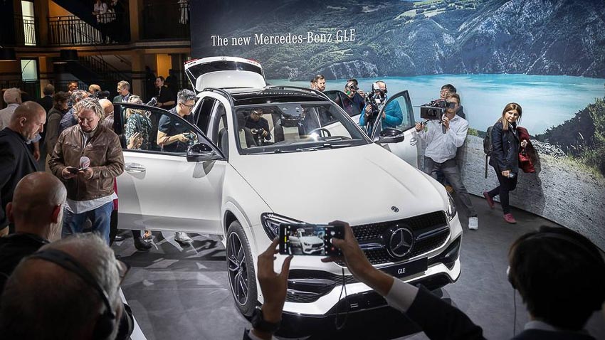 Mercedes-GLE-2020-trinh-dien-Paris-Motor-Show-2018-8
