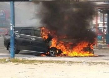 Mitsubishi-Xpander-boc-chay-tro-khung-tai-Indonesia