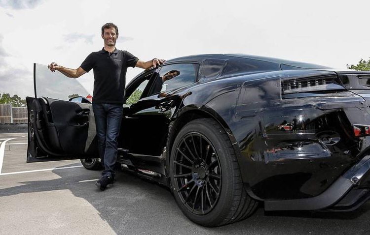 Porsche-Taycan-tiet-lo-gia