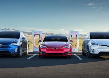 Tesla-loi-311-5-trieu-USD-trong-vong-2-nam