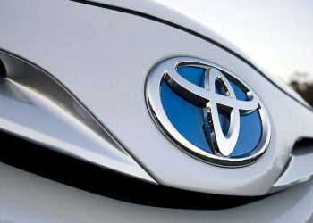 Toyota-trieu-hoi-xe-oto-dong-co-hybrid