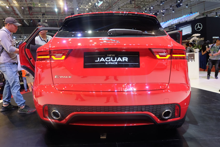 Jaguar-Land-Rover-chinh-thuc-ra-mat-Jaguar-E-PACE