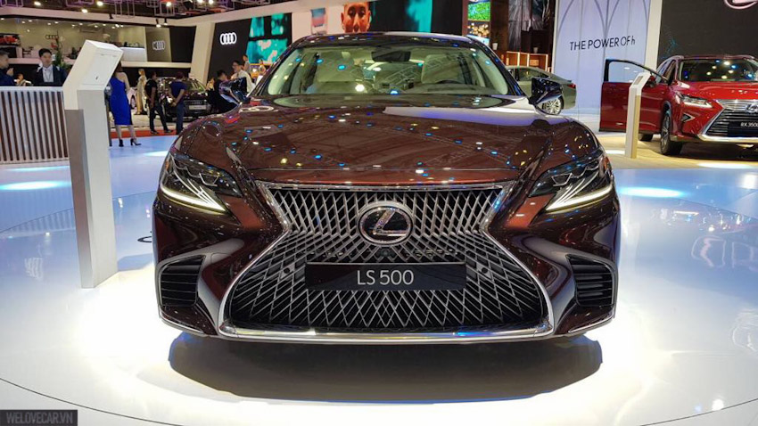 VMS-2018-Lexus-mang-den-cong-nghe-Hybrid