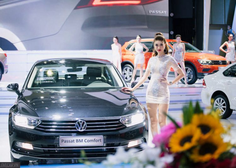 VMS-2018-Volkswagen-SUV-cong-nghe-cao-Touareg-2019