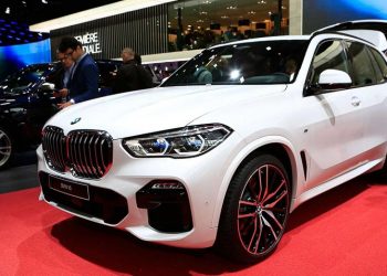 can-canh-BMW-X5-2019-G05-tai-Paris-Motor-Show-2018-1