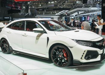 chi-tiet-Honda-Civic-Type-R-2018-VMS-2018