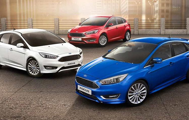 trieu-hoi-xe-Ford-Focus-bi-loi-chet-may-dot-ngot
