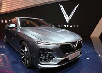 VinFast chính thức trình làng cặp đôi Sedan và SUV tại Paris Moto Show 2018