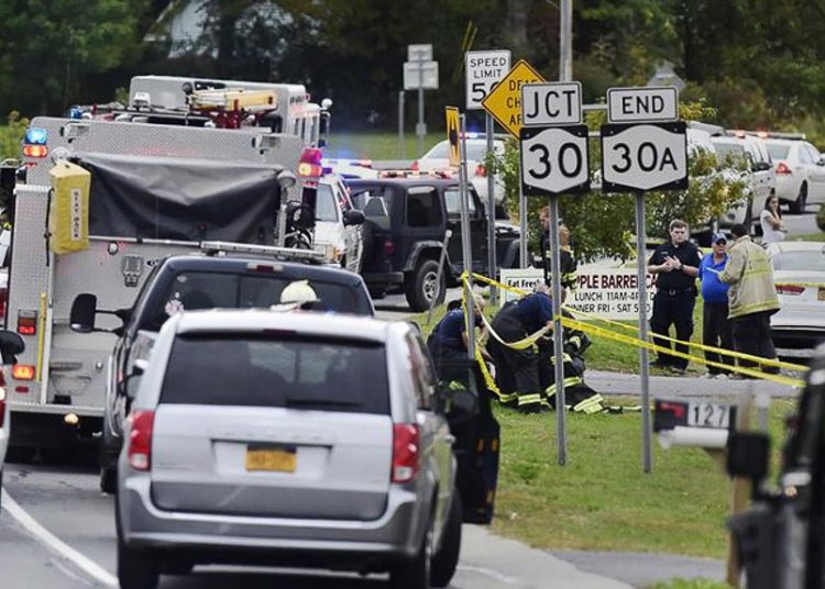 xe-cuoi-gap-nan-tai-New-York