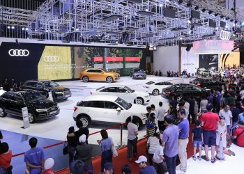 Cuộc đổ bộ của loạt xe sang nhập khẩu