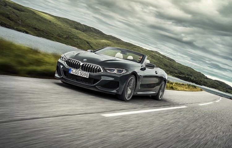 BMW 8 Series Convertible mui trần sang đẳng cấp ra mắt với giá từ 121.400 USD