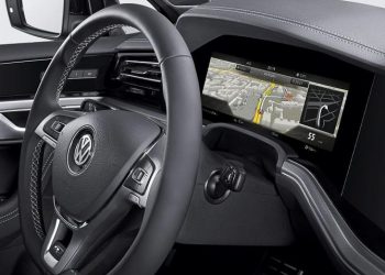 màn hình hiển thị dạng cong 4