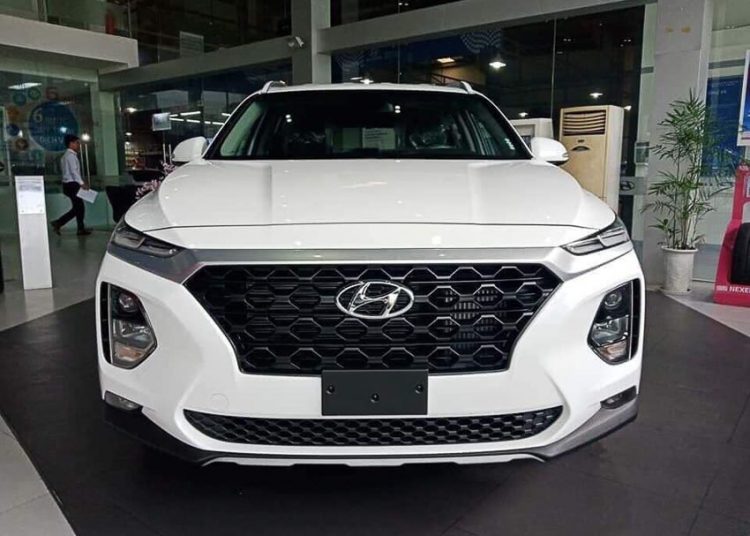 Hyundai SantaFe 2019 bản máy dầu tiêu chuẩn 1