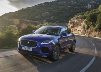 Jaguar Land Rover nghiên cứu công nghệ chống say xe 1