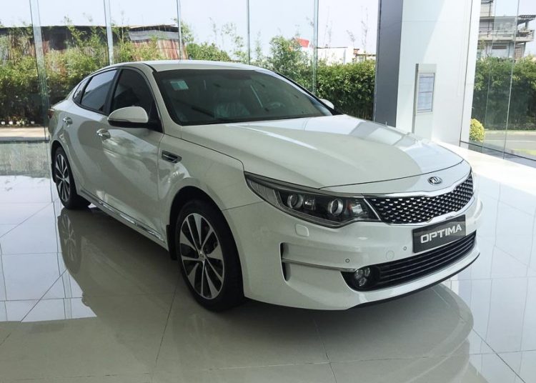 Kia Optima 1