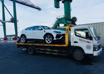 Lamborghi Urus chính hãng đầu tiên về Việt Nam