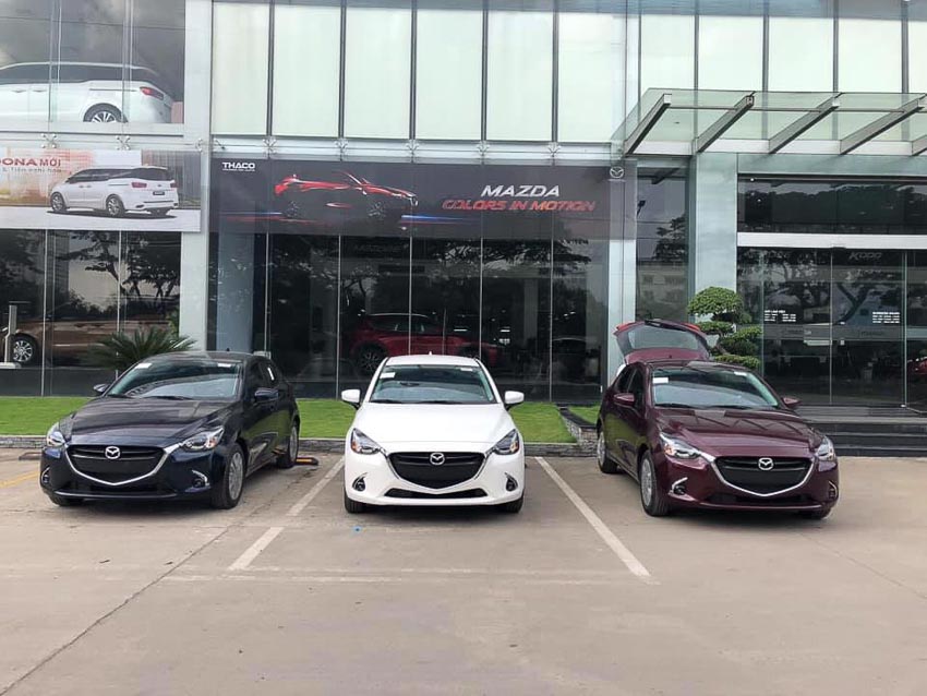 Mazda2 2018 nhập khẩu Thái Lan 1