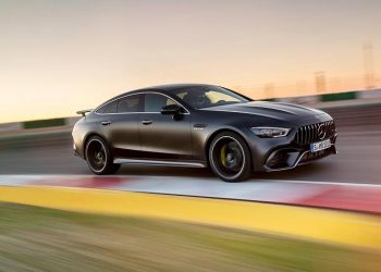 Mercedes-AMG GT 63 S 4MATIC+ 3