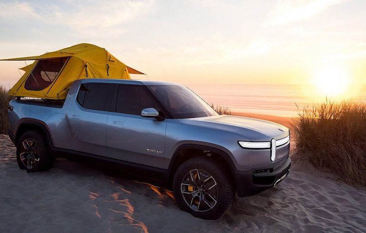 Rivian R1T chạy điện 12