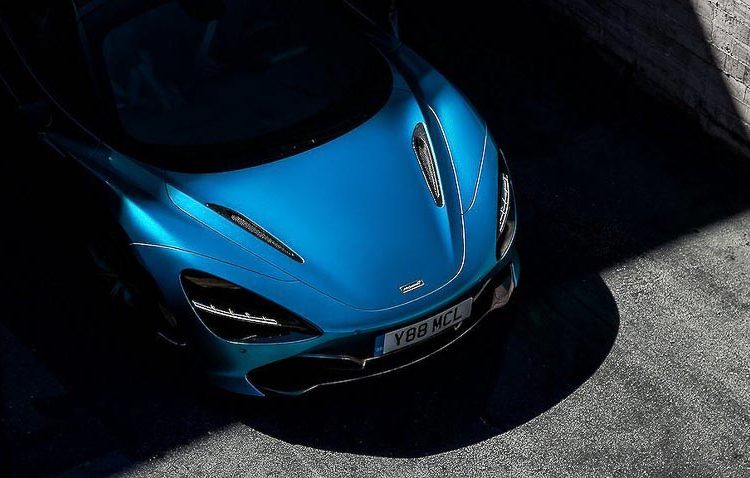 Siêu xe mui trần McLaren 720S Spider 1