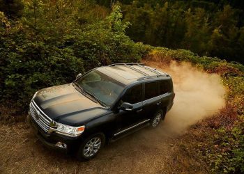 SUV 8 chỗ Toyota Land Cruiser 2019 12