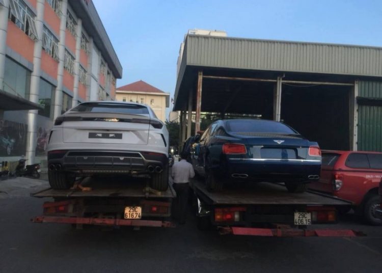 3 chiếc ôtô trị giá hơn 51 tỉ đồng được nhập khẩu về Việt Nam trong tháng 10-2018