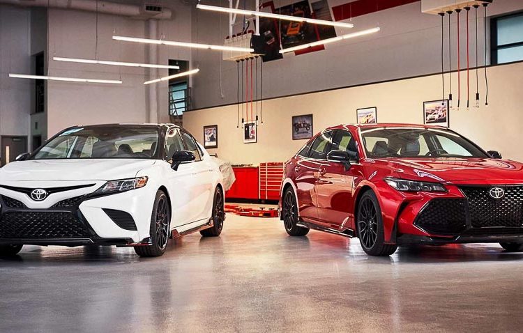 Toyota Camry TRD và Toyota Avalon TRD 1