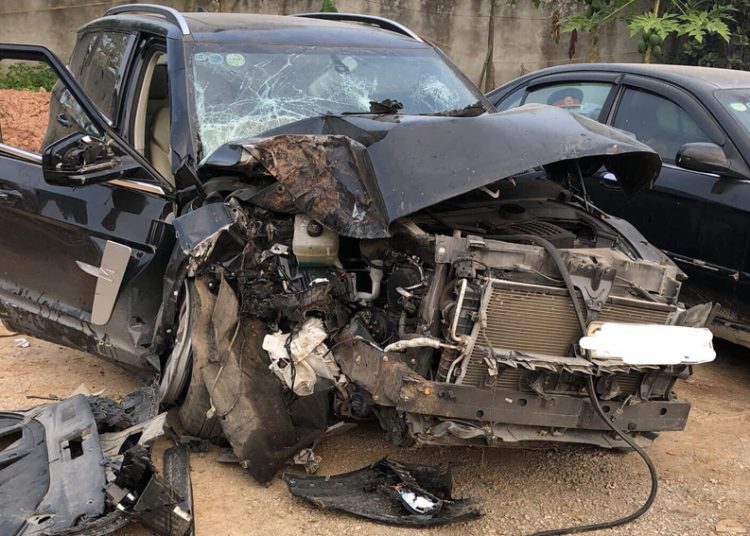 Xe Trung Quốc Zotye Z8 đầu tiên tại Việt Nam gặp nạn