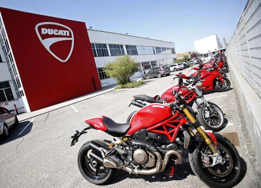 Giám đốc KTM tỏ thiện chí muốn mua lại Ducati từ tay Volkswagen 4