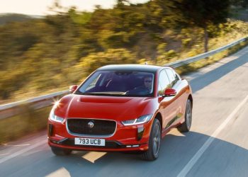 Mẫu xe điện Jaguar I-PACE giành giải thưởng Car of The Year 2019 tại Na Uy